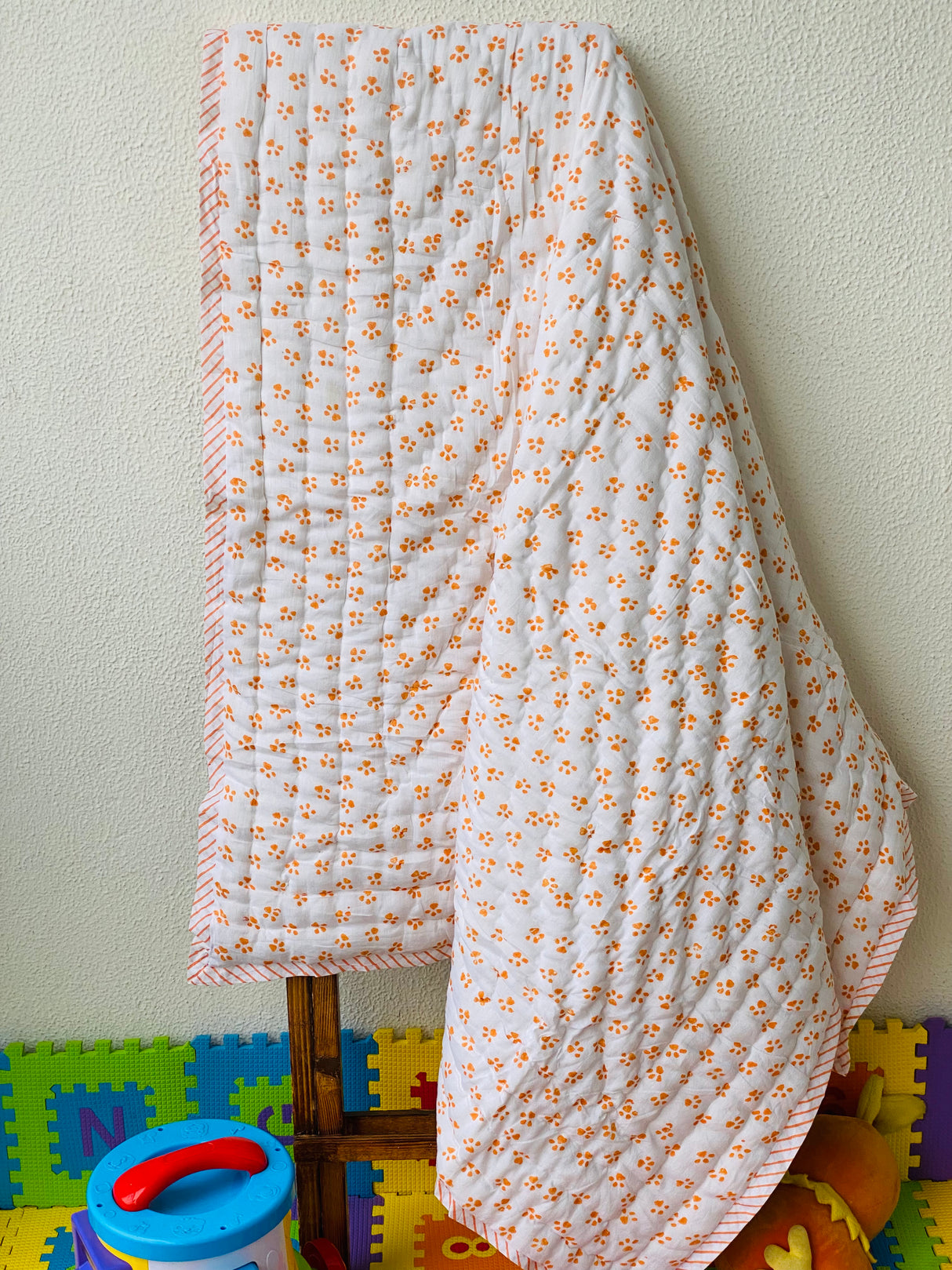pure cotton breathable tiger quilt with handblock print suitable for gifting worldwide