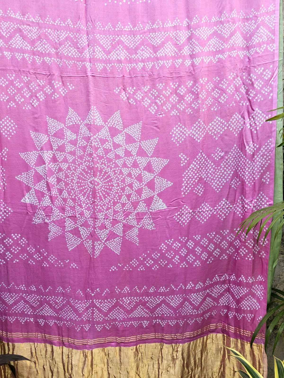 traditional-bandhani-pink-green-gajji-silk-saree