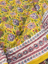 traditional-cotton-king-quilt-with-floral-layout