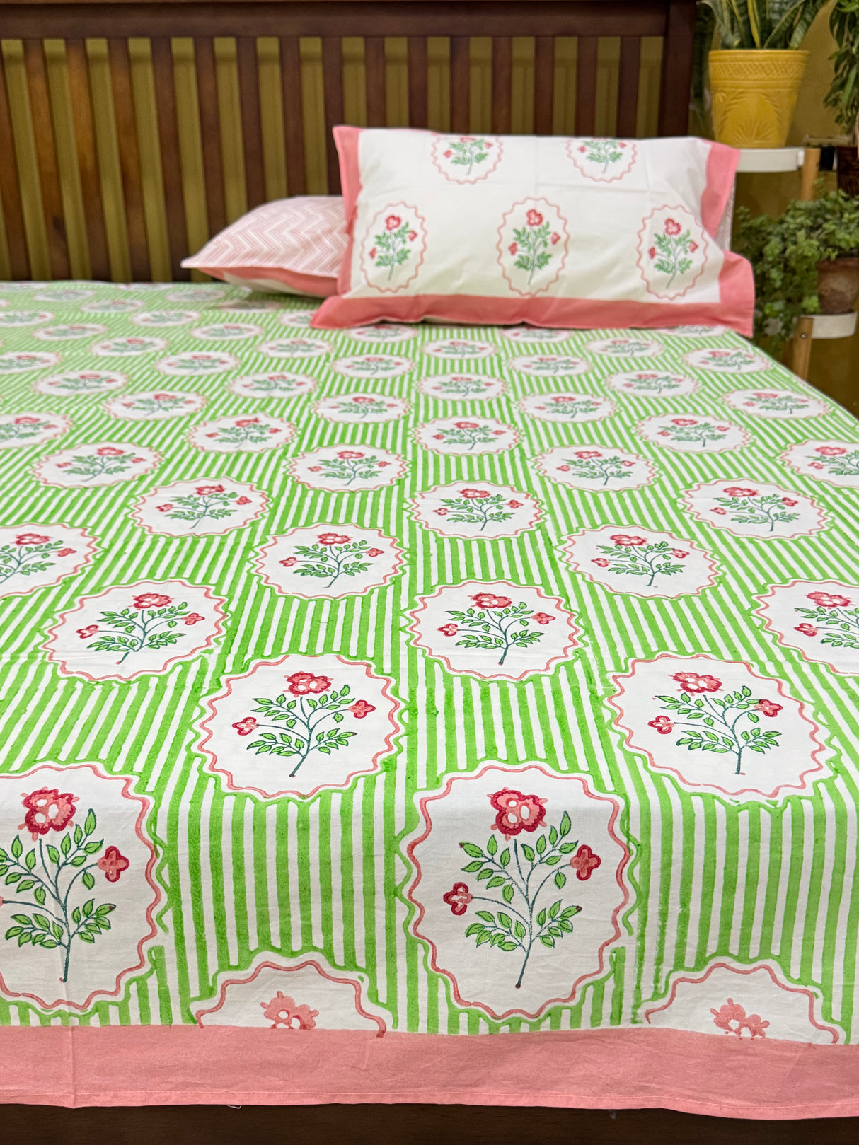 traditional-fresh-flora-handblock-print-bedsheet