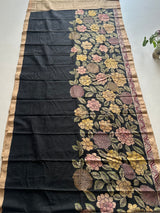 traditional-kalamkari-saree-with-flower-and-leaf-pattern
