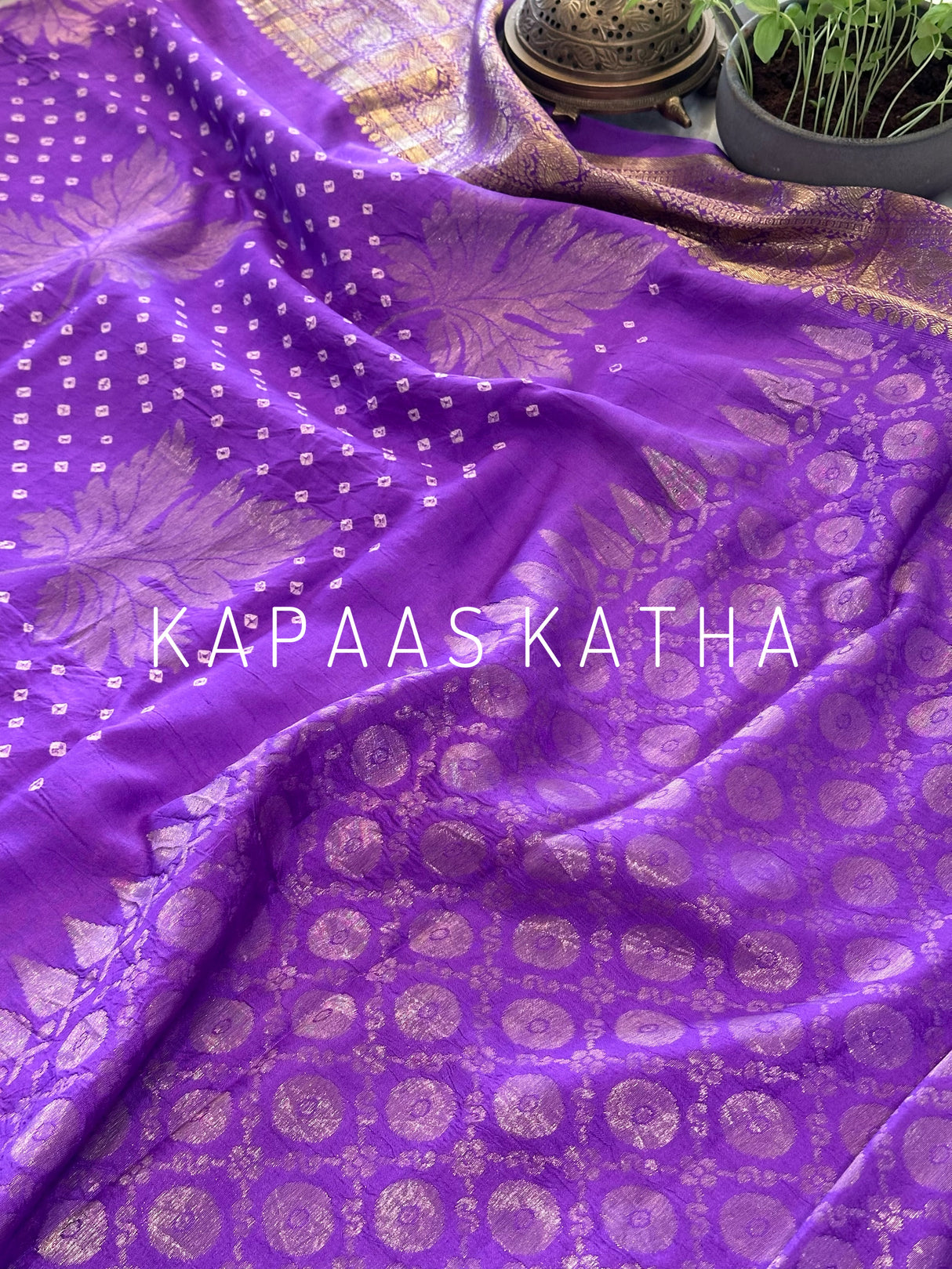 traditional-royal-rajsi-bandhani-saree