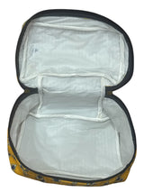 travel-friendly-cotton-makeup-pouch-with-zip