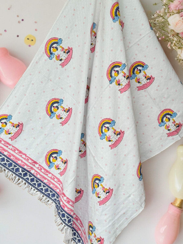 unicorn-theme-kids-soft-cotton-towel-front-view