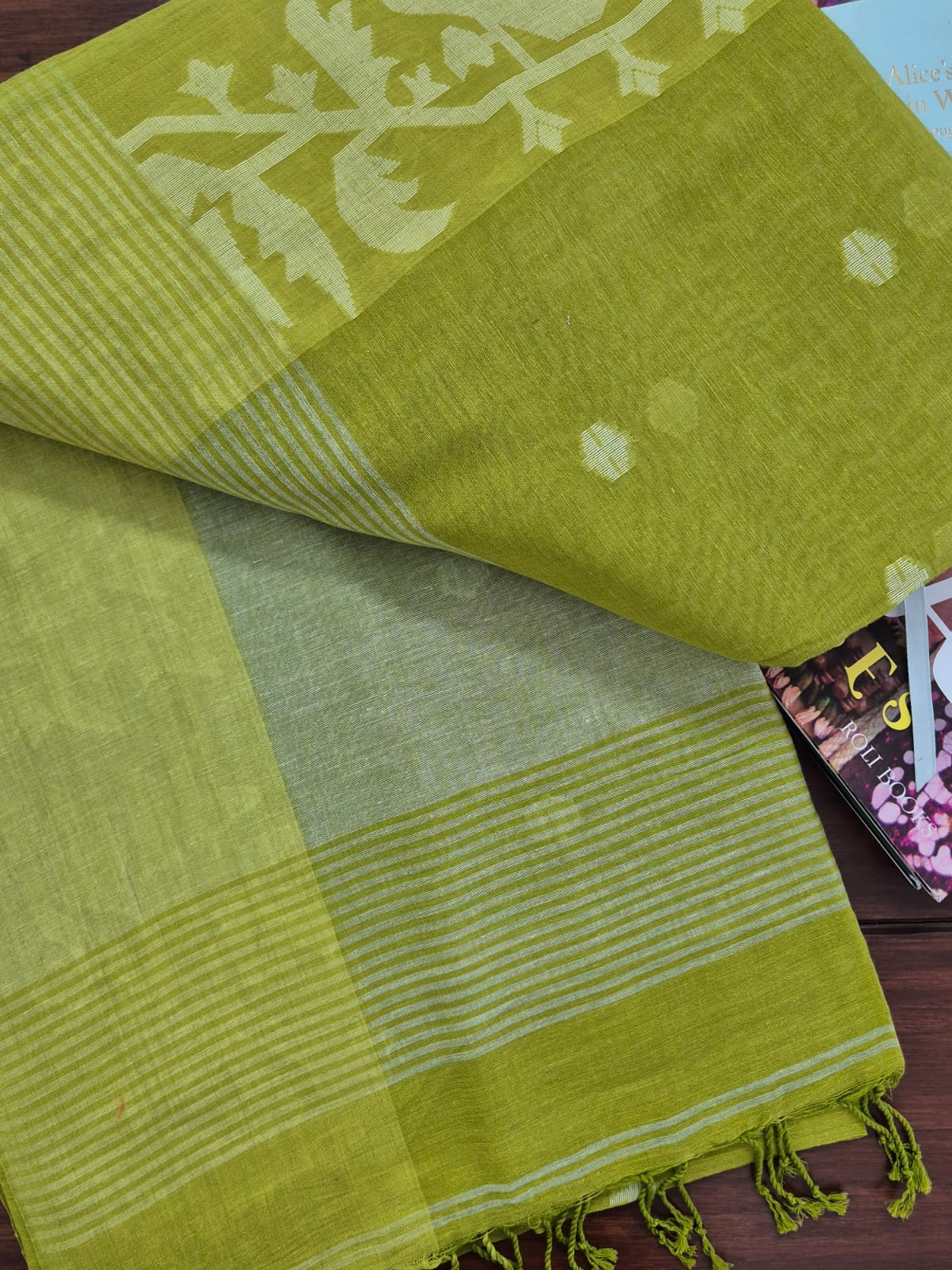 Elegant Mulmul Cotton Saree made on Jacquard Loom in Vibrant Green Colour
