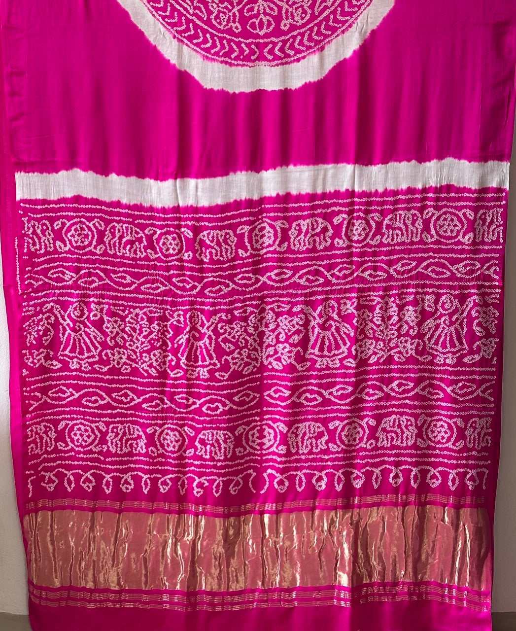 vibrant-pink-circular-theme-pure-gajji-silk-bandhani-saree