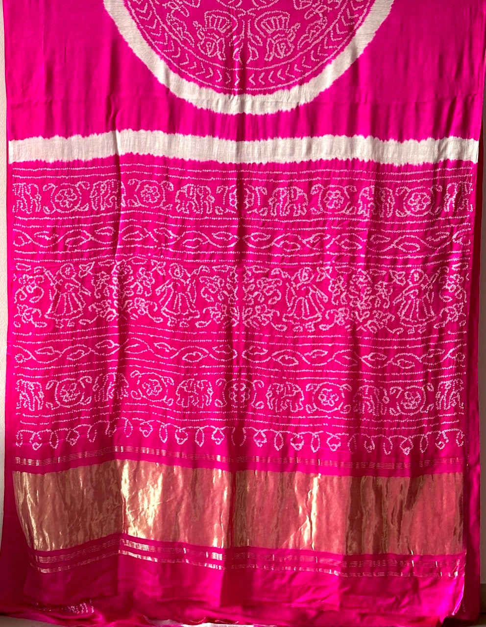 vibrant-pink-circular-theme-pure-gajji-silk-bandhani-saree