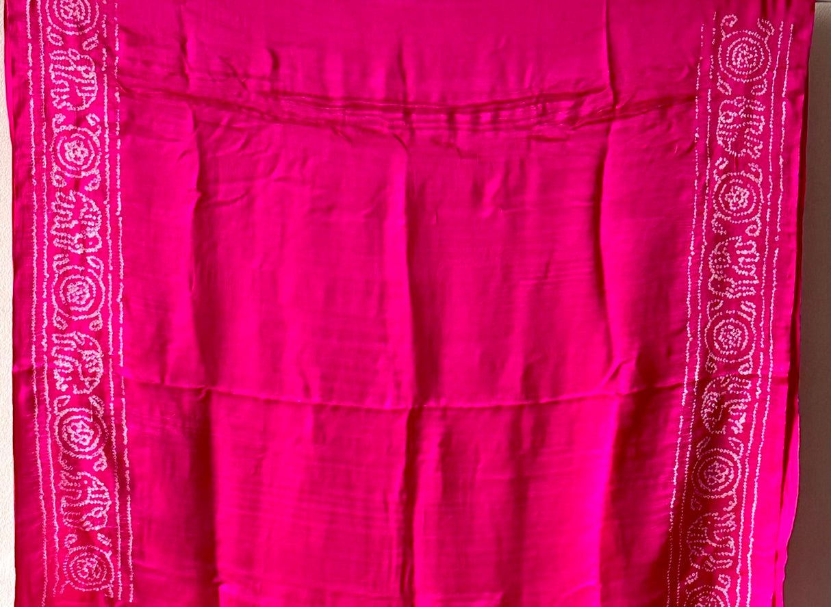 vibrant-pink-circular-theme-pure-gajji-silk-bandhani-saree