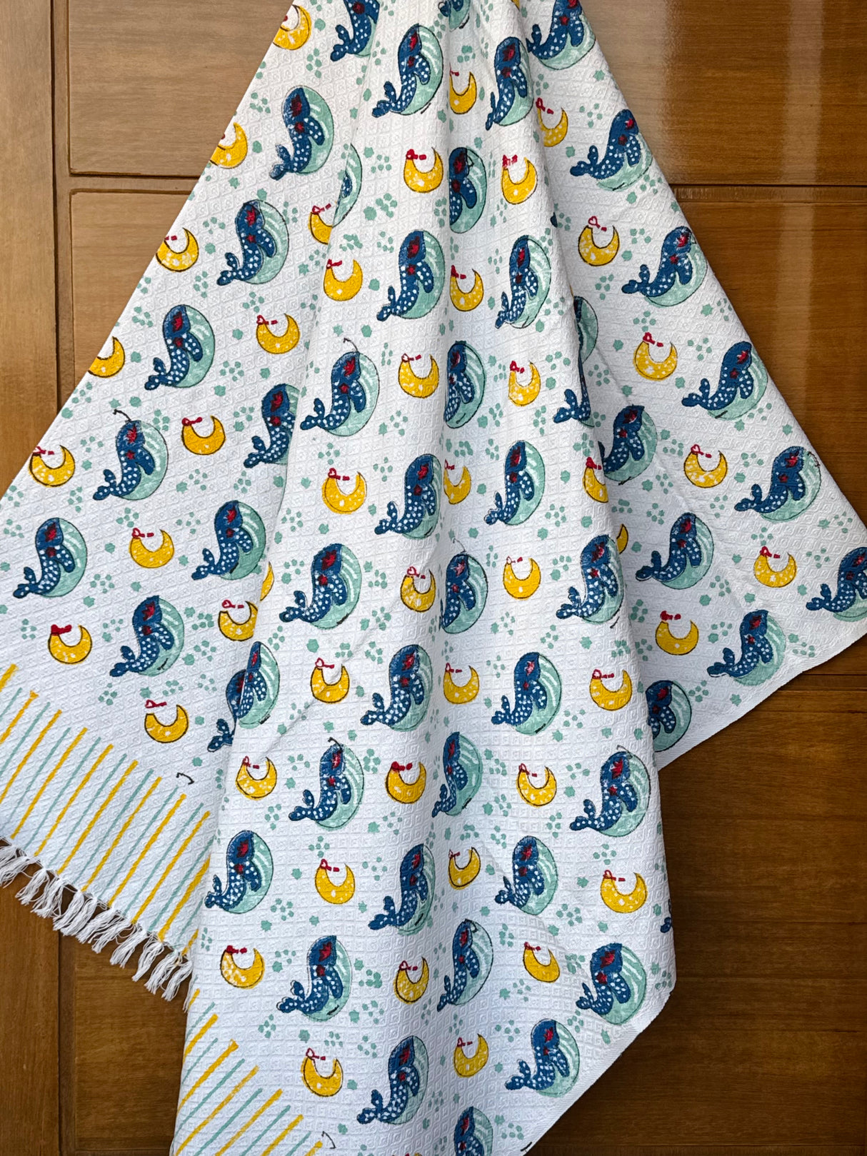 whale-theme-kids-bath-towel