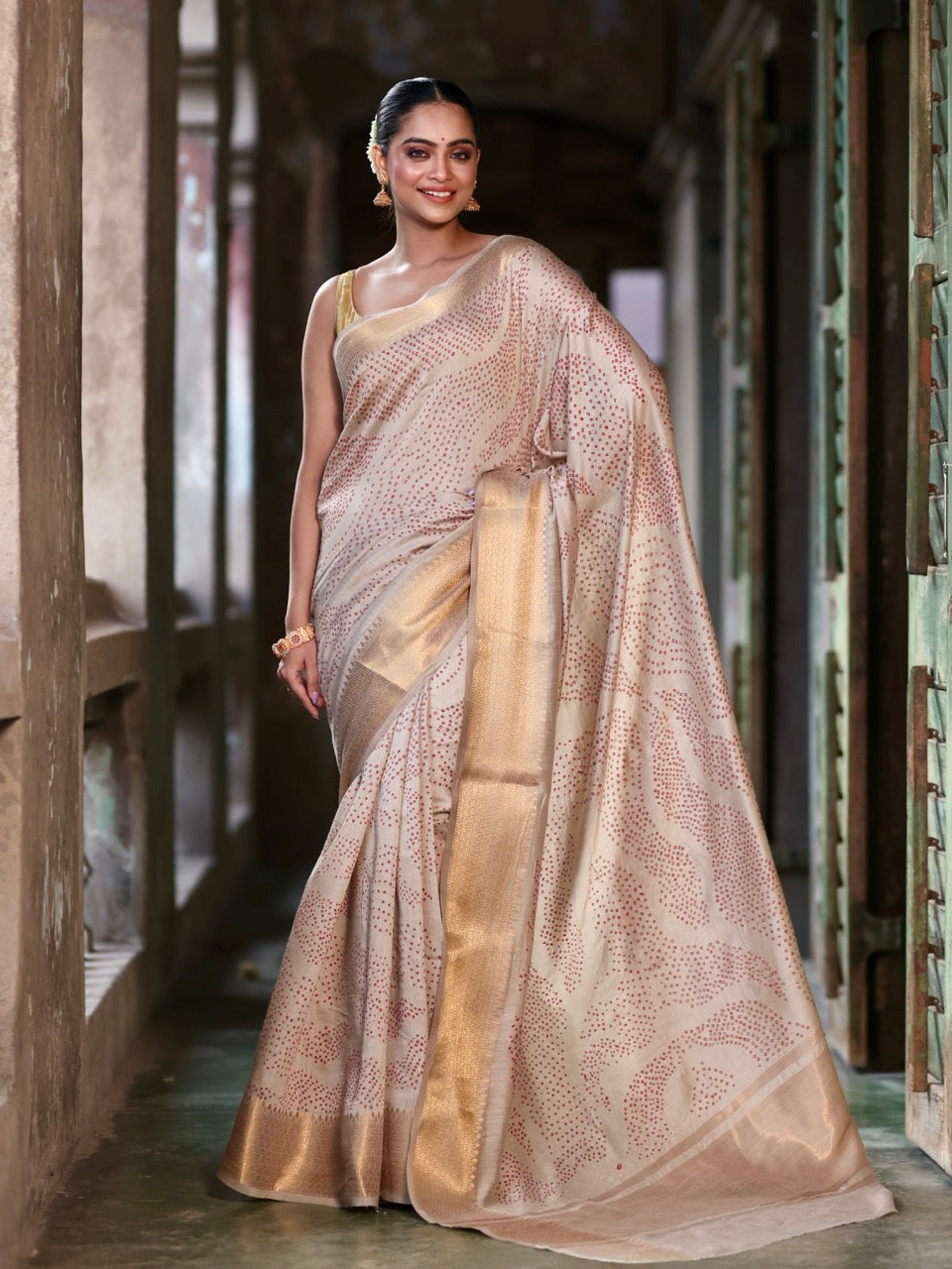 Whispered Echo Munga Silk Bandhani Saree with Red Bandhej