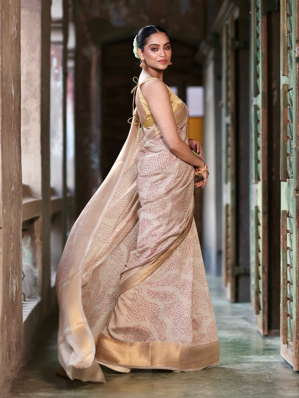 Whispered Echo Munga Silk Bandhani Saree with Red Bandhej