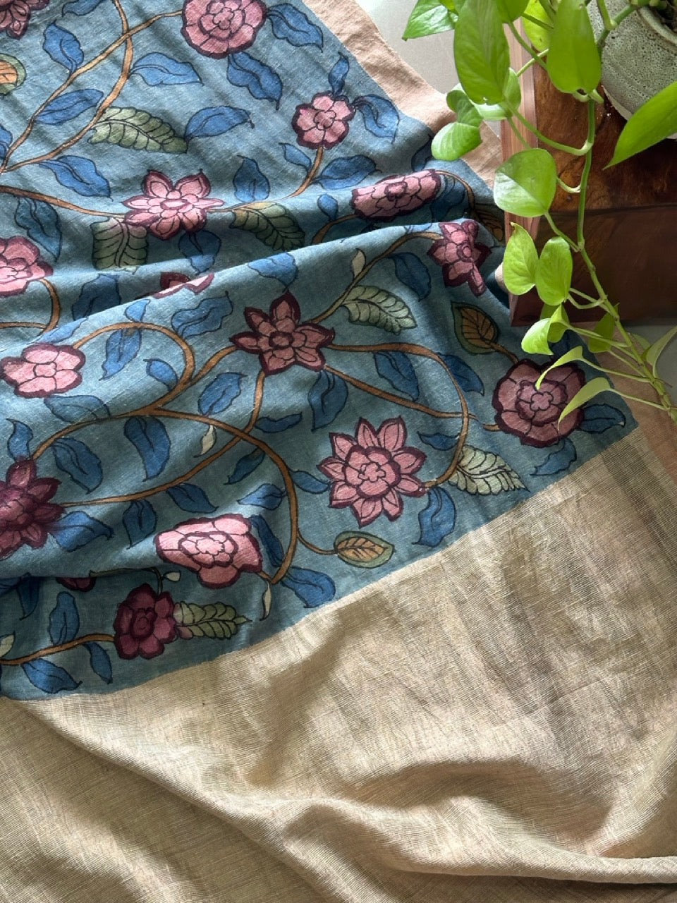 whispers-of-the-bloom-handloom-matka-silk-floral-kalamkari-saree