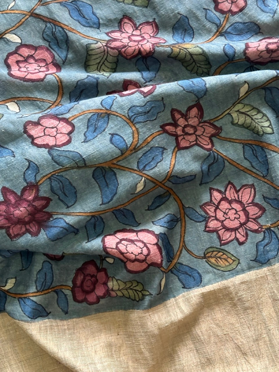 whispers-of-the-bloom-handloom-matka-silk-floral-kalamkari-saree