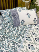 white-blue-single-cotton-quilt-complete-view