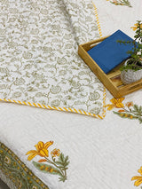 white-green-theme-double-cotton-quilt-complete-view