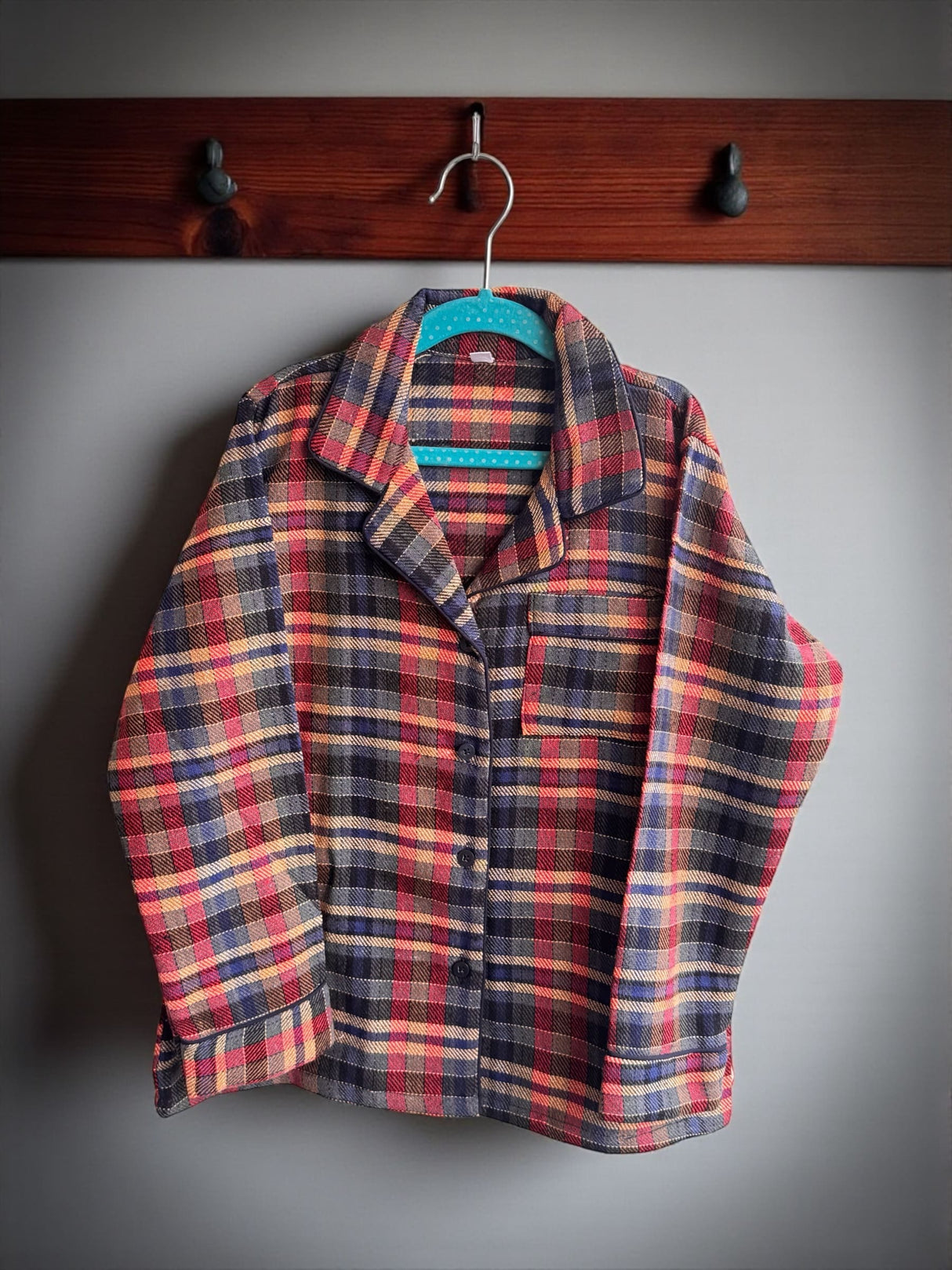 winter-nightwear-for-kids-in-checked-pattern