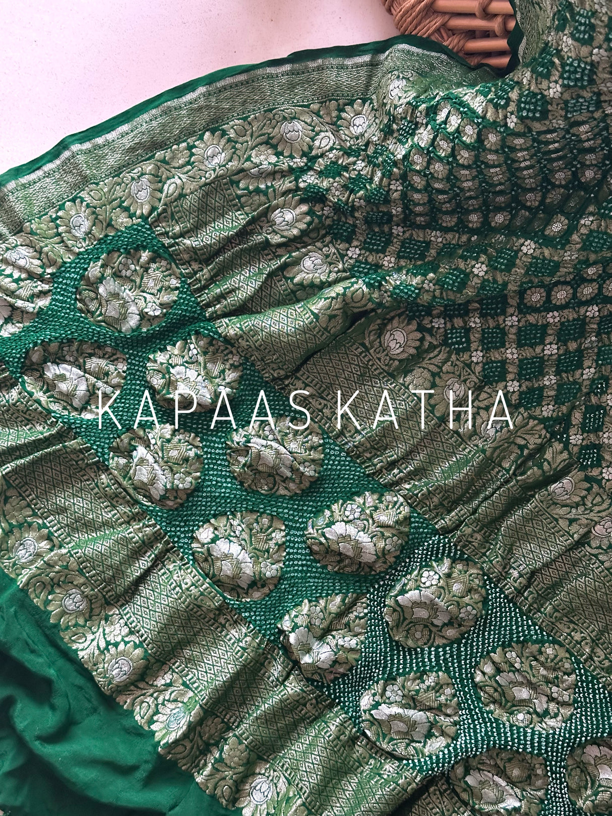 woven-charm-handloom-banarasi-bandhani-dupatta