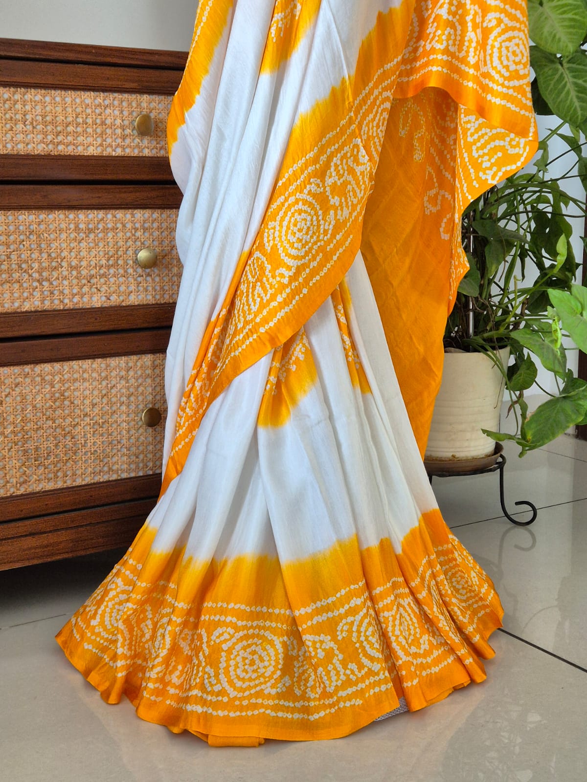 Pure Gajji Silk Half And Half Bandhani Saree