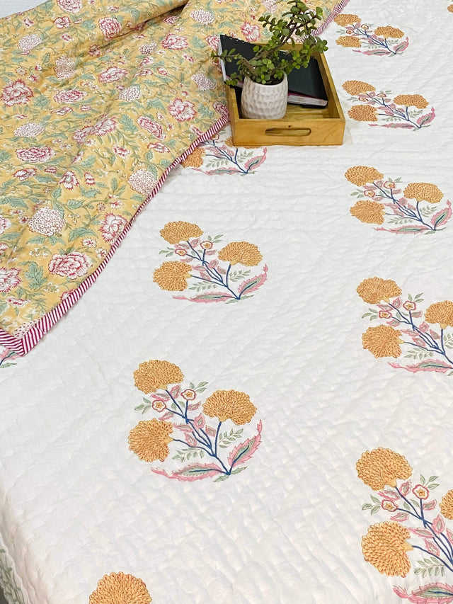 yellow-theme-double-cotton-quilt-pattern-view
