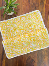 zip-closure-quilted-laptop-sleeve-with-pocket