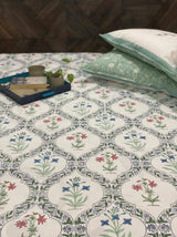 King size fitted cotton bedsheet with elastic for a secure fit