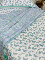 blue-butterfly-quilt-full-view