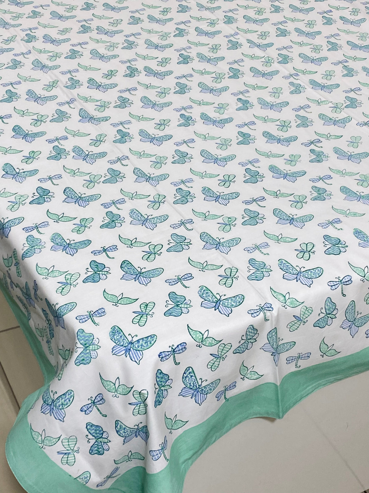 green-butterfly-cotton-bedsheet-close-up-view