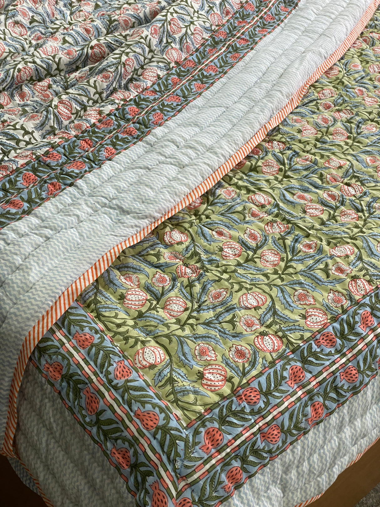 Blockprint Bedsheet & Quilt Set