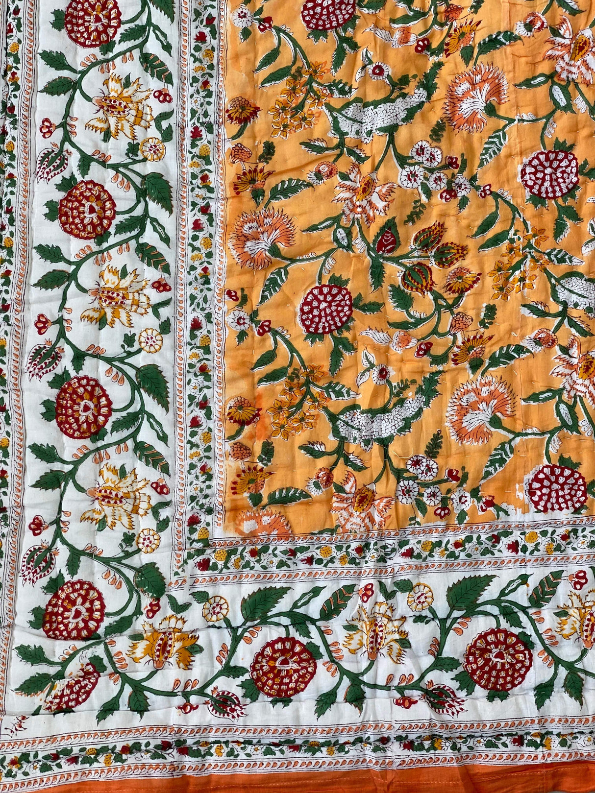 orange-color-king-cotton-quilt-texture-view