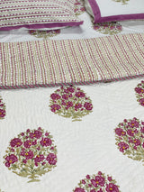 rose-green-flower-king-cotton-quilt-detailed-view